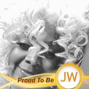 Meet your Posher, Alice